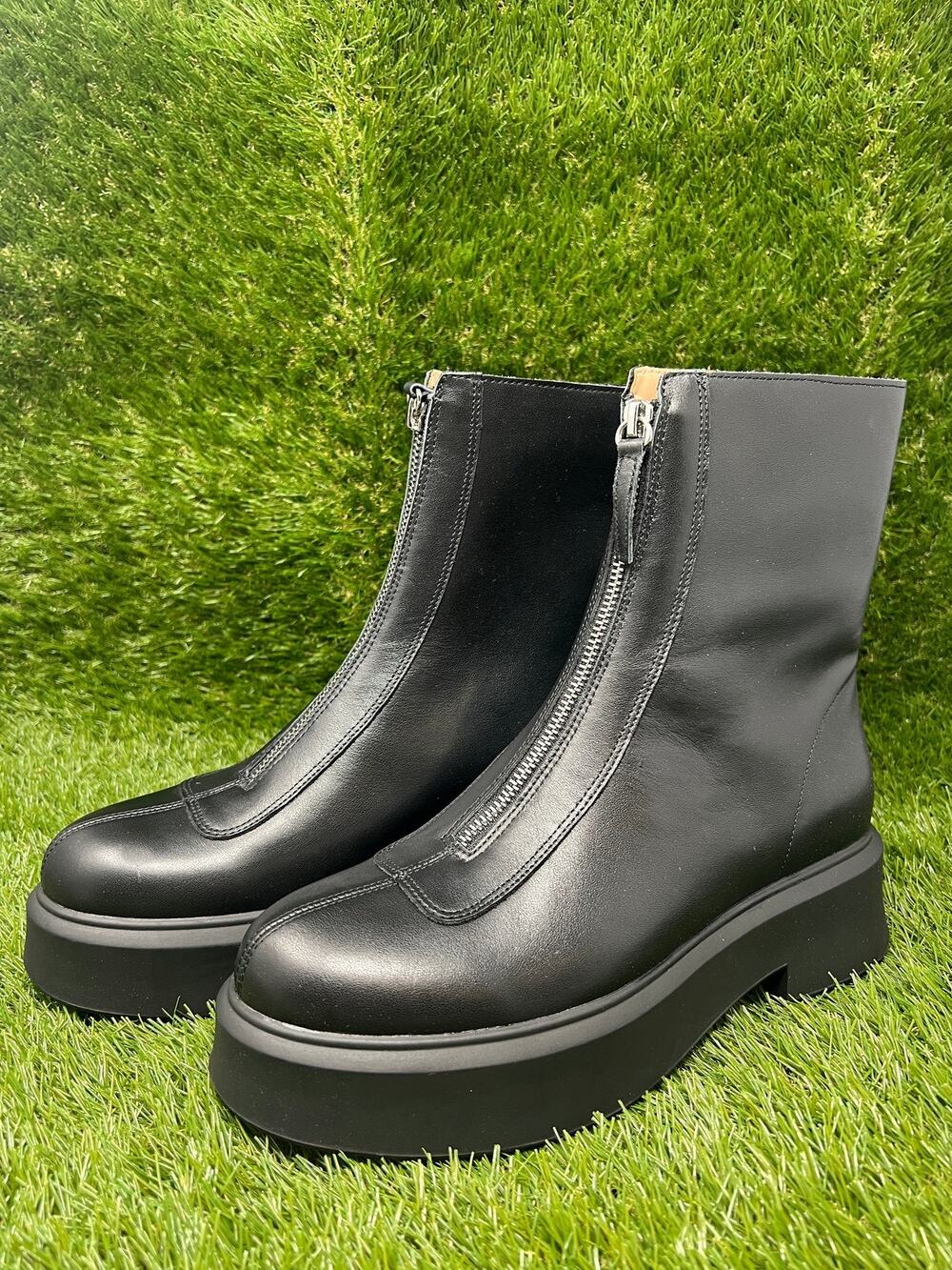 Steve Madden Women's 10M Jones Zipper Combat Black Leather Ankle Boots